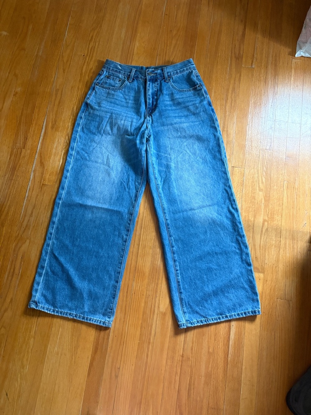 Classic Wide-Leg women’s  Blue Jeans with cinched waist